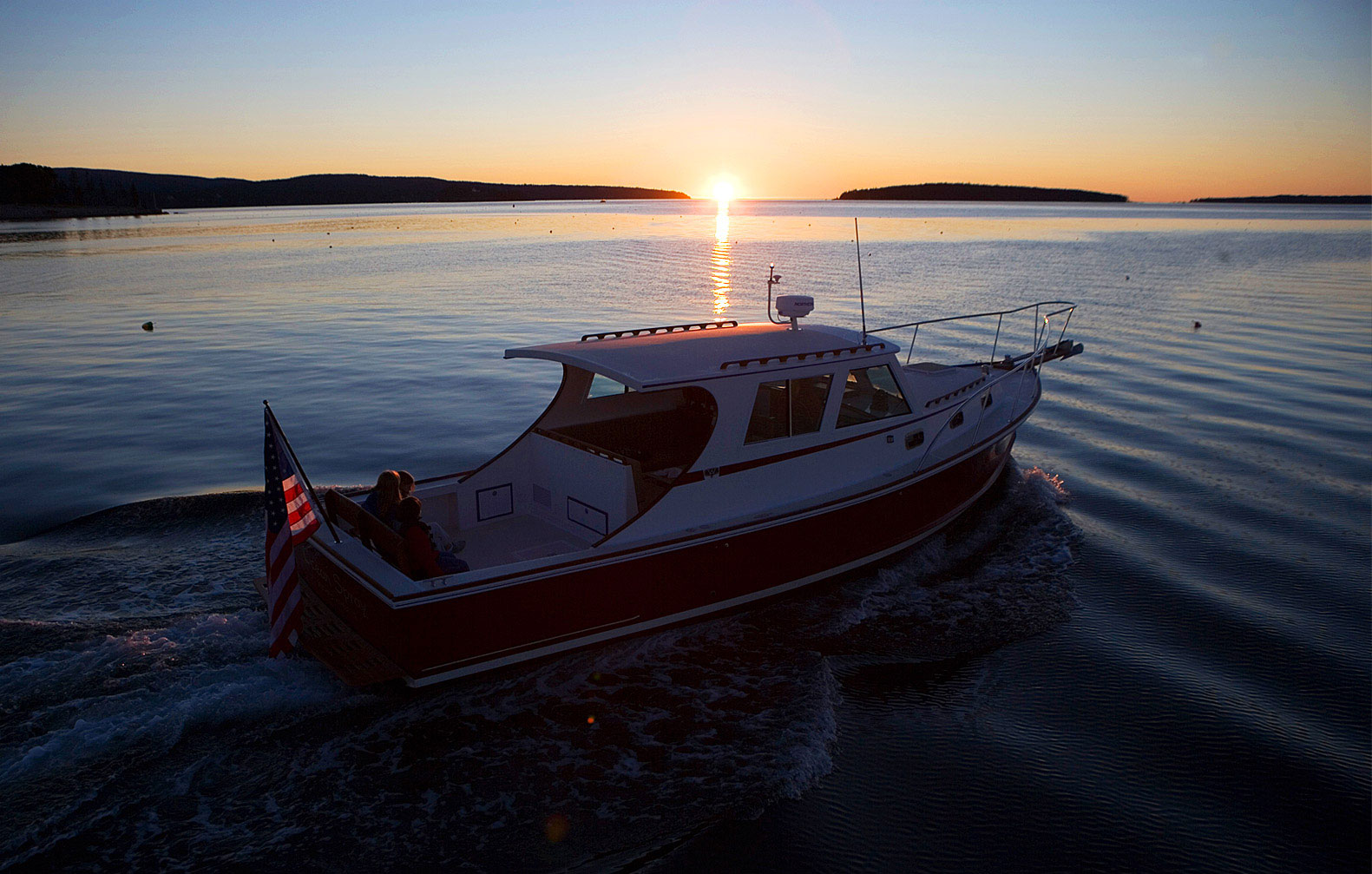 yacht builders maine